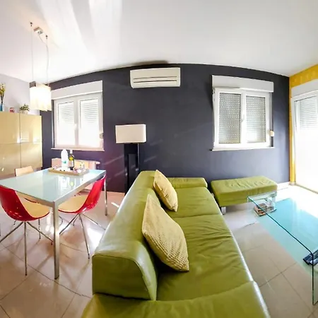 Apartment Zaralux Zadar