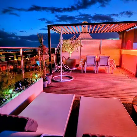 Zaralux Apartamento *